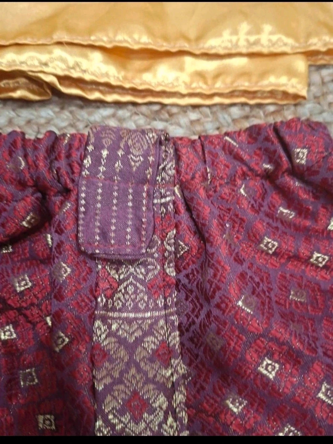 Tenue traditionnelle thaïlandaise bébé 12/18 mois – taille 12-18 mois / 80 cm 3