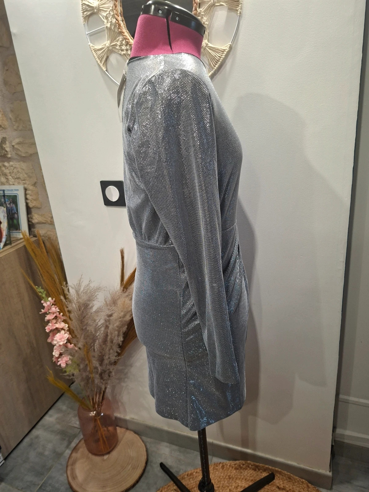 Robe Makeven argentée – Taille M – Neuve avec étiquette – makeven – taille M / 38 / 10 5