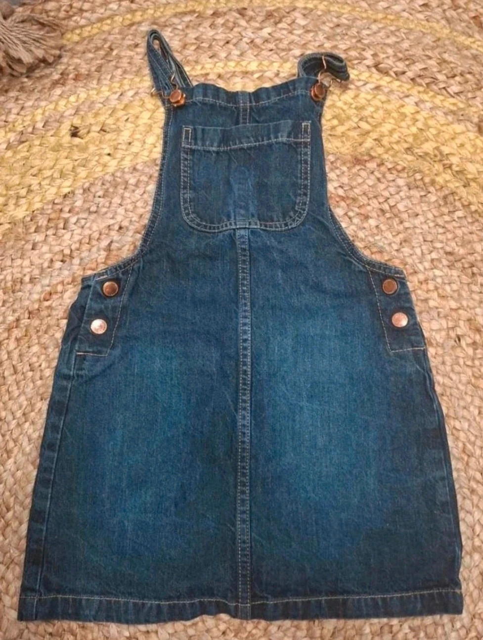 KIABI – Salopette robe en jean – Fille 8ans – Kiabi – taille 8 ans / 128 cm