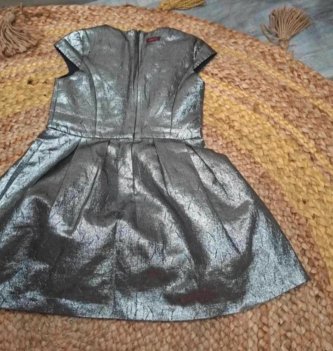 Robe Catimini fille – 4 ans / 104 cm – Catimini – taille 4 ans / 104 cm 4