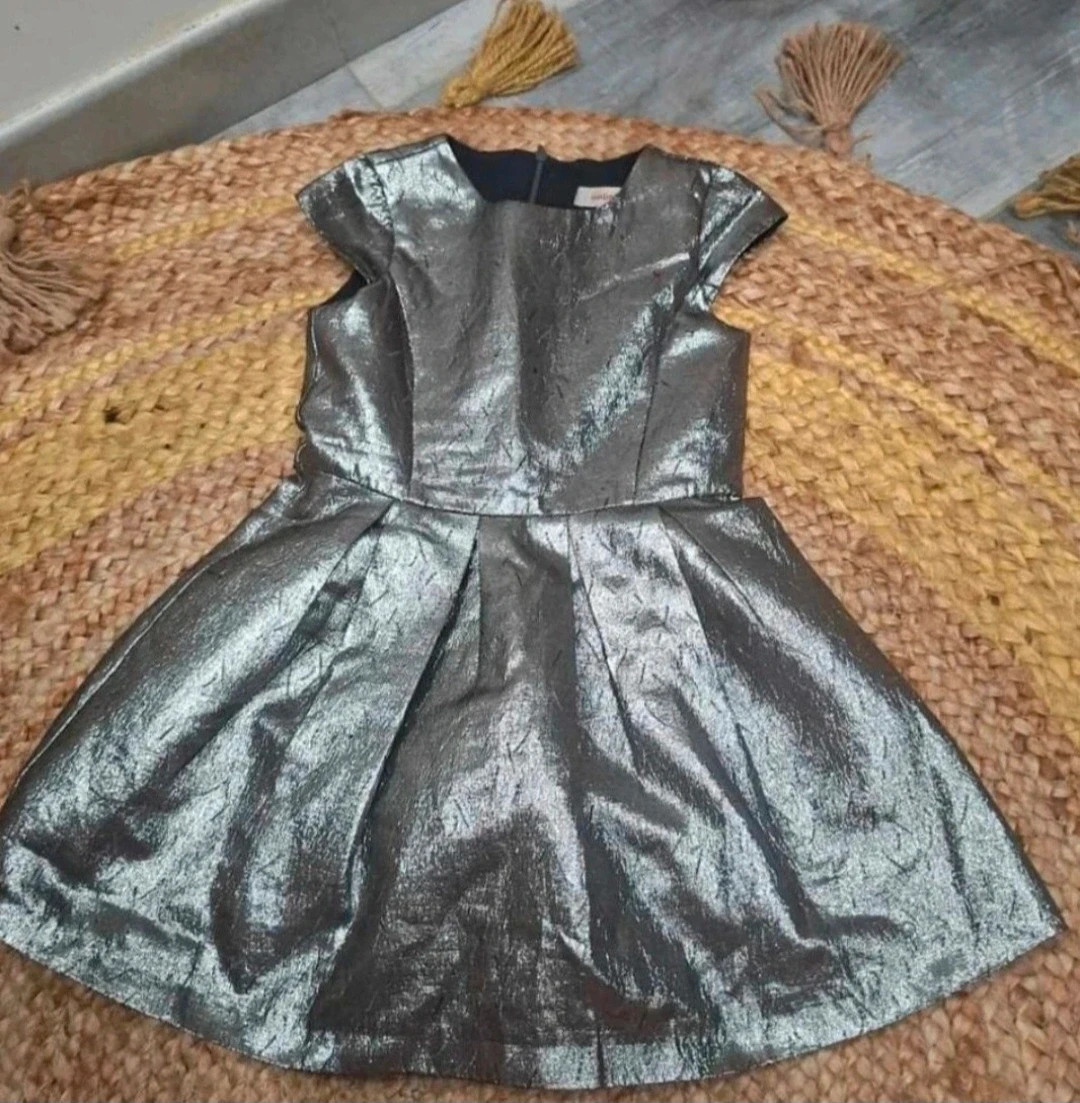 Robe Catimini fille – 4 ans / 104 cm – Catimini – taille 4 ans / 104 cm