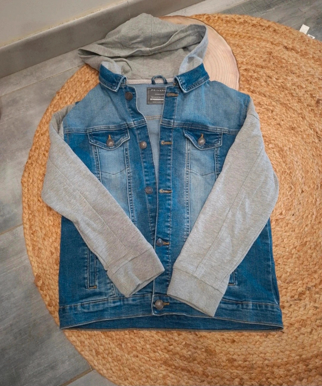 Veste en jean à capuche garçon Primark – 11/12 ans / 152 cm – Primark – taille 12 ans / 152 cm 2