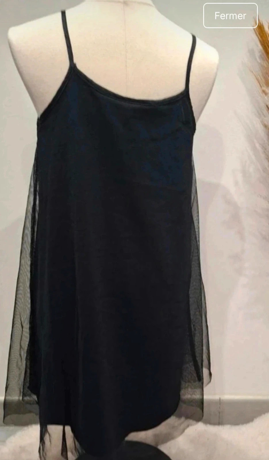 Robe noire fille à fines bretelles et voile – Prince de Fille 10 ans – Caprice de Fille – taille 10 ans / 140 cm 2