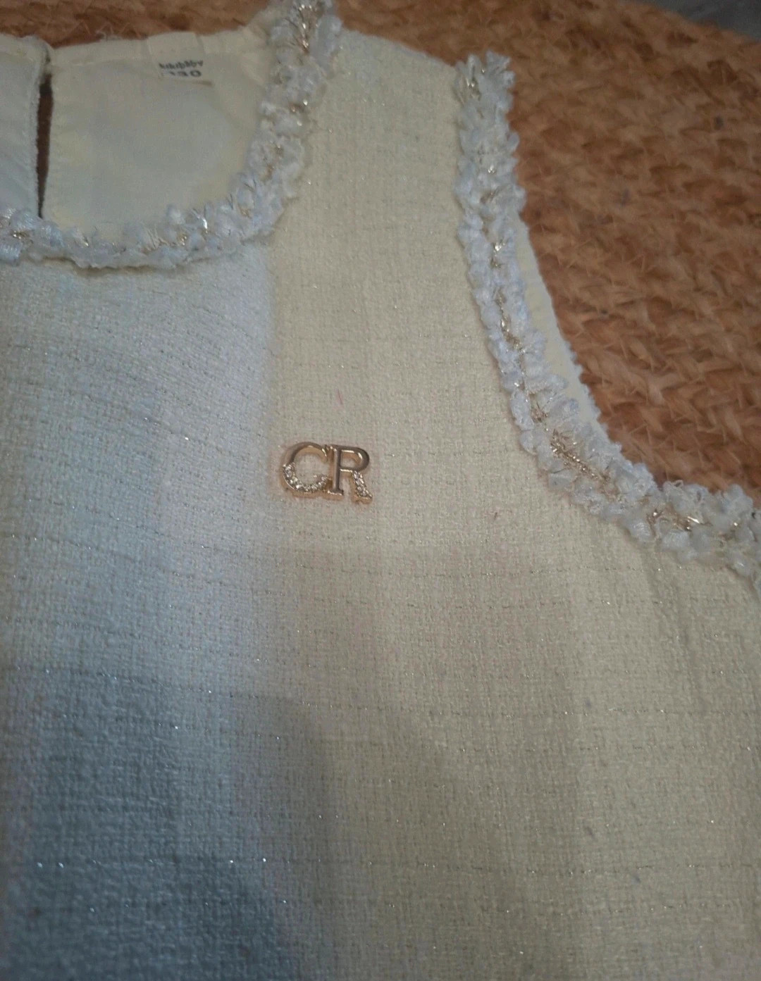 Robe blanche fille à sequins dorés et argentés – 130 – Kiki baby – taille 8 ans / 128 cm 3