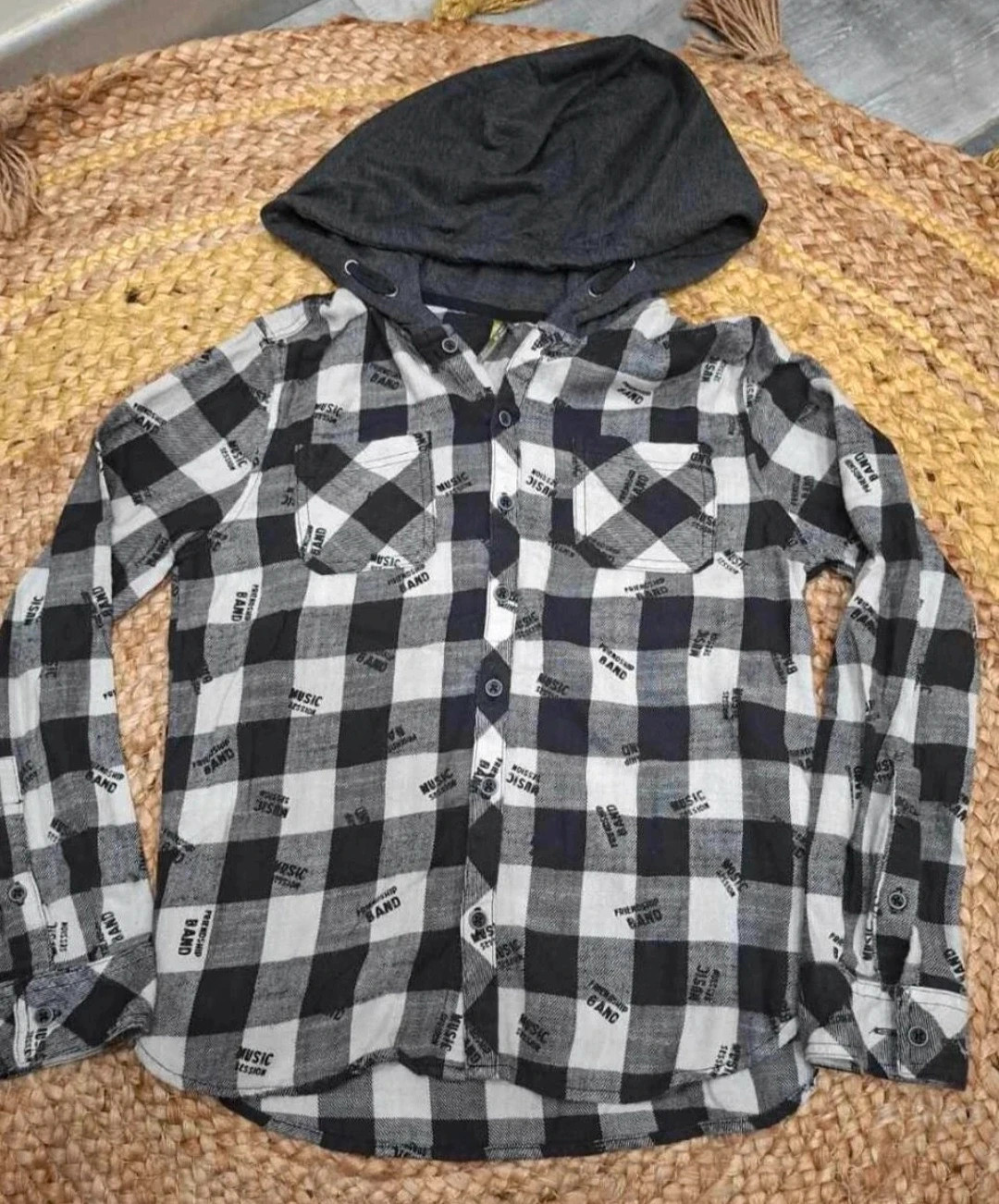 Chemise garçon à capuche – 10 ans / 140 cm – Orchestra – taille 10 ans / 140 cm 2