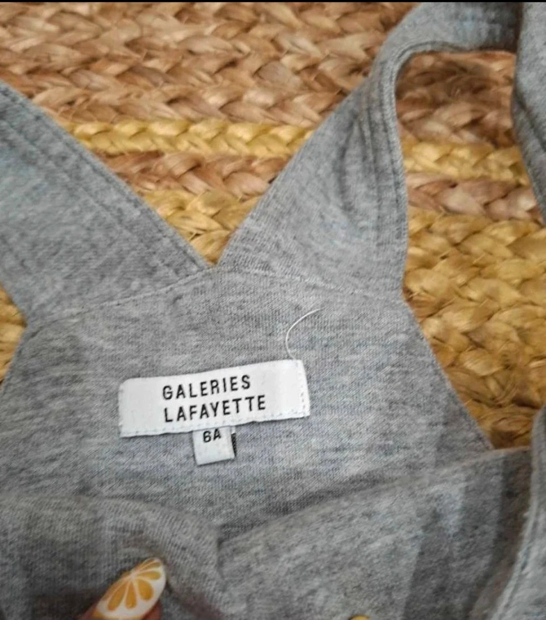Salopette short fille – Galeries Lafayette – 6 ans – Galeries Lafayette – taille 6 ans / 116 cm 3