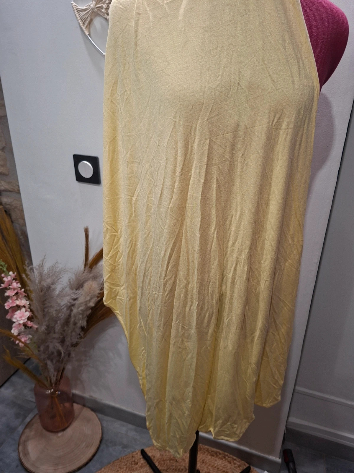 Écharpe / foulard jaune pastel – Neuf 3