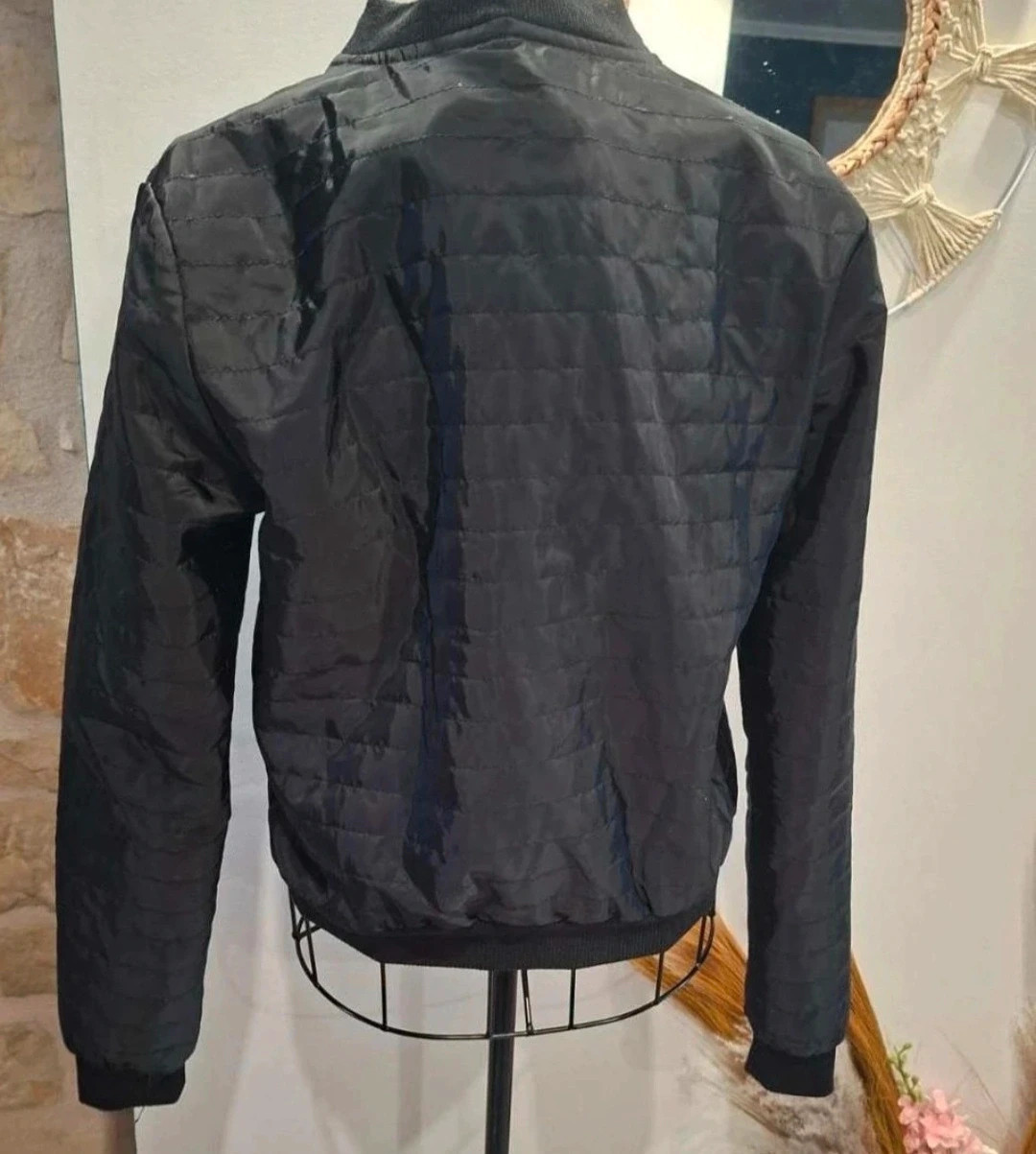Doudoune légère matelassée noire – Taille M – taille M / 38 / 10 3