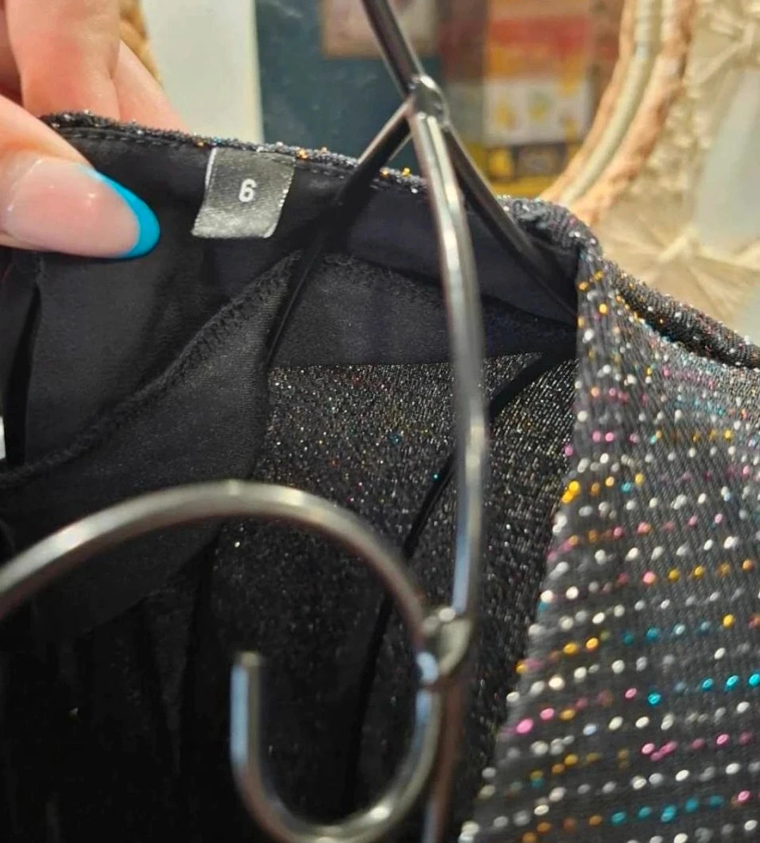 Tunique / chemisier femme noir à détails brillants – taille 9XL / 58 / 30 3
