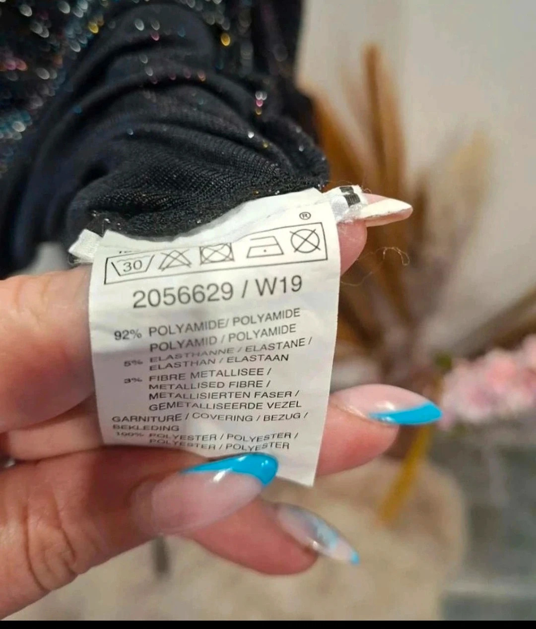Tunique / chemisier femme noir à détails brillants – taille 9XL / 58 / 30 4