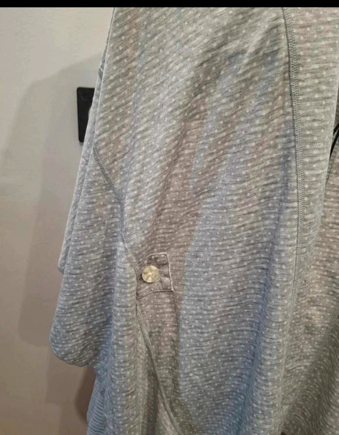 Gilet poncho fluide Cabi - Gris clair à pois - Taille XS/S - Très bon état – CAbi – taille XS / 34 / 6 2