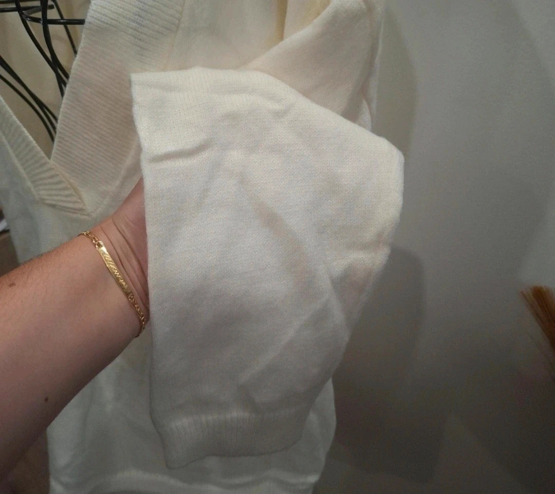 Pull Van Der Rock blanc à col V – Taille TU – Van Der Rock – taille Taille unique 3