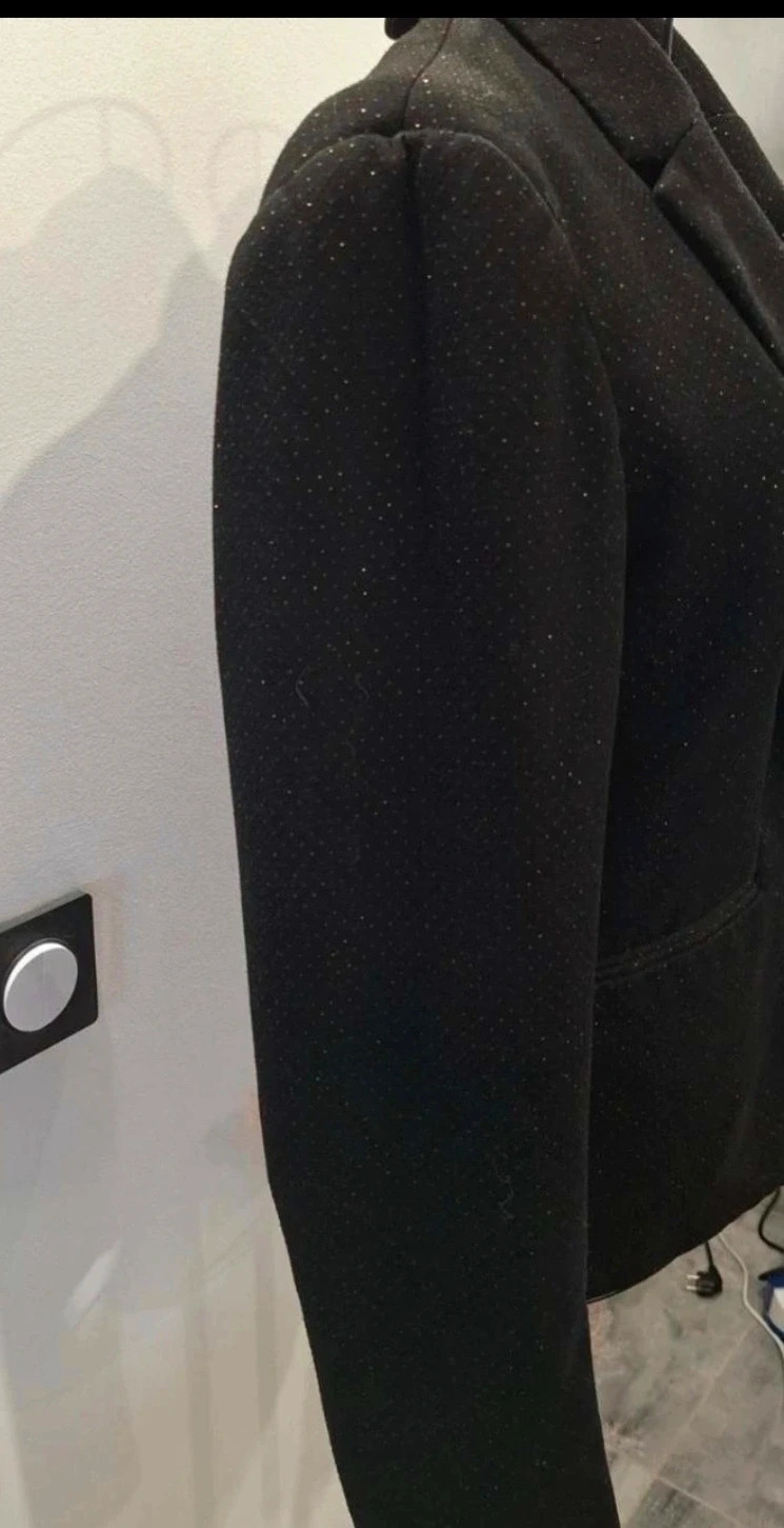 Blazer noir pailleté Camaïeu T38 (M) Défaut doublure – Camaïeu – taille M / 38 / 10 2