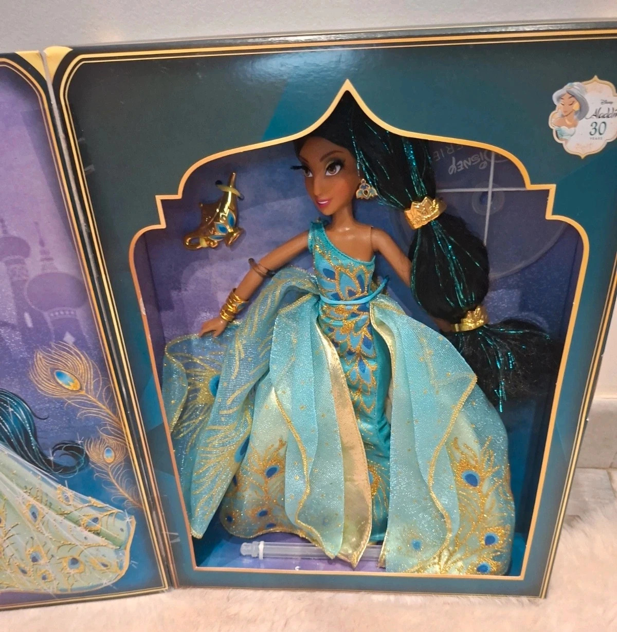 Poupée Disney Style Series Jasmine - Édition Limitée 30 ans Aladdin - Neuve – Disney – taille Prématuré, jusqu'à 44cm 3