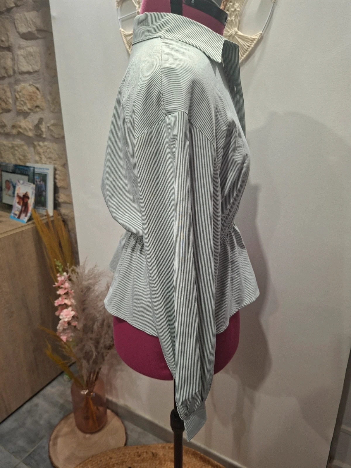 Blouse cintrée à rayures vert d'eau et blanc SHEIN Taille XS / 34 – Shein – taille XS / 34 / 6 3