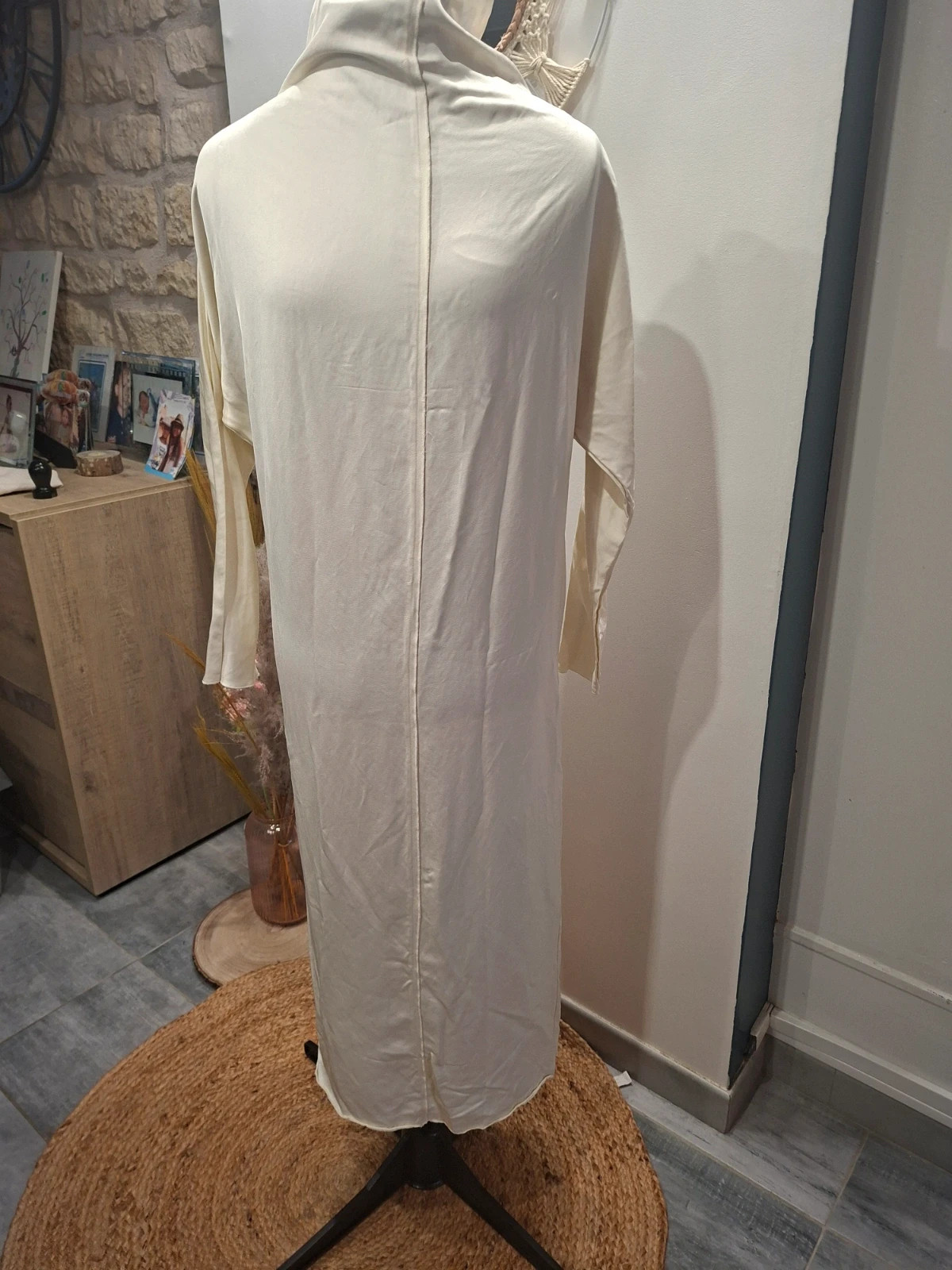 Robe longue crème / écru Massimo Dutti Studio Neuf avec étiquette (Taille XS/S)