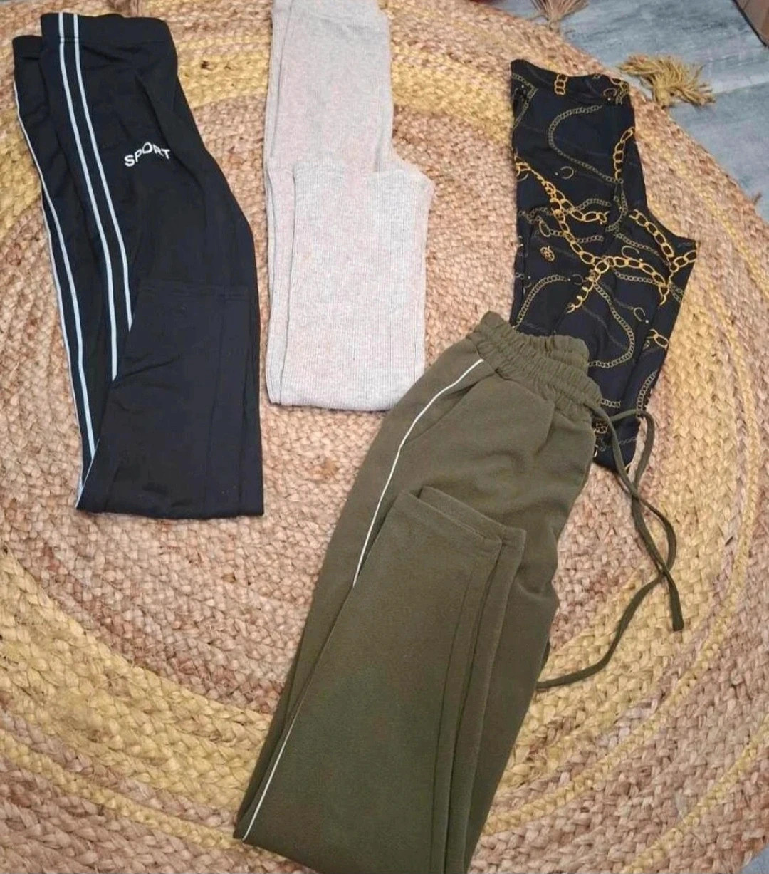Gros lot vêtements femme – XS à S – jeans, pantalons, hauts, robes – Jennyfer – taille XS / 34 / 6 5
