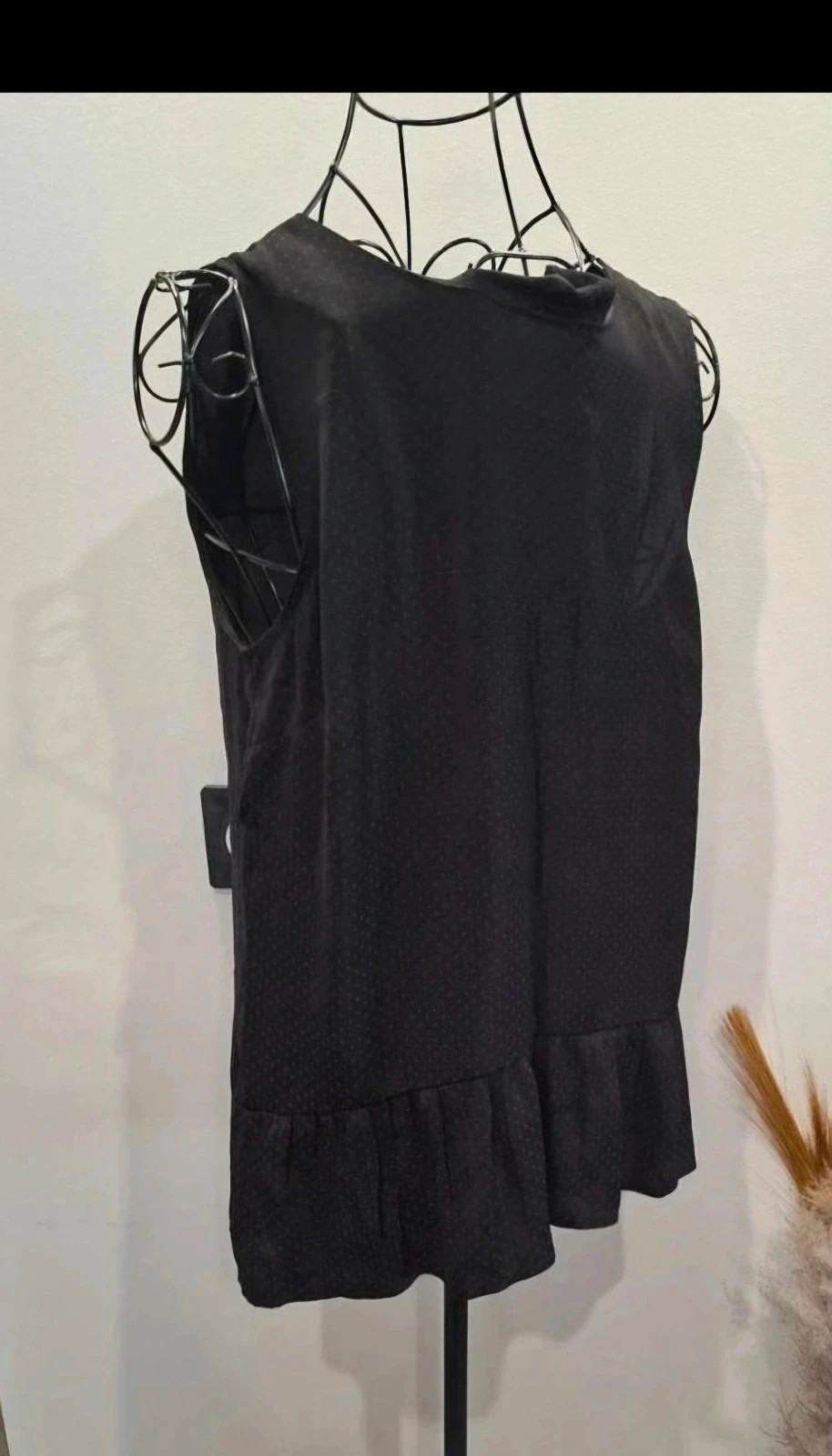 Blouse noire sans manches à pois texturés – Taille à préciser – Kiabi – taille M / 38 / 10 5