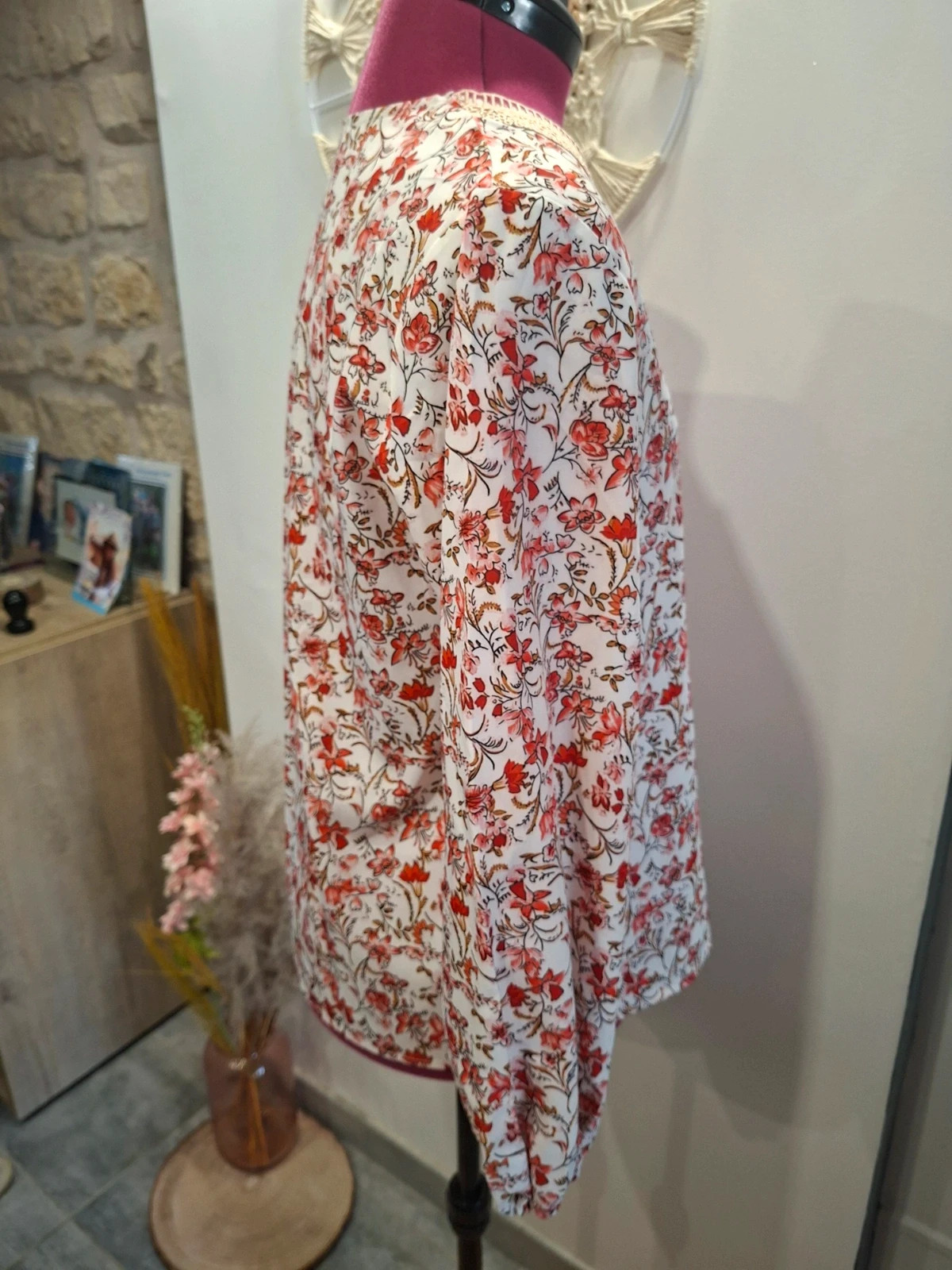 Blouse fluide fleurie avec encolure dentelle - Taille S (Neuf sans étiquette) – taille S / 36 / 8 3