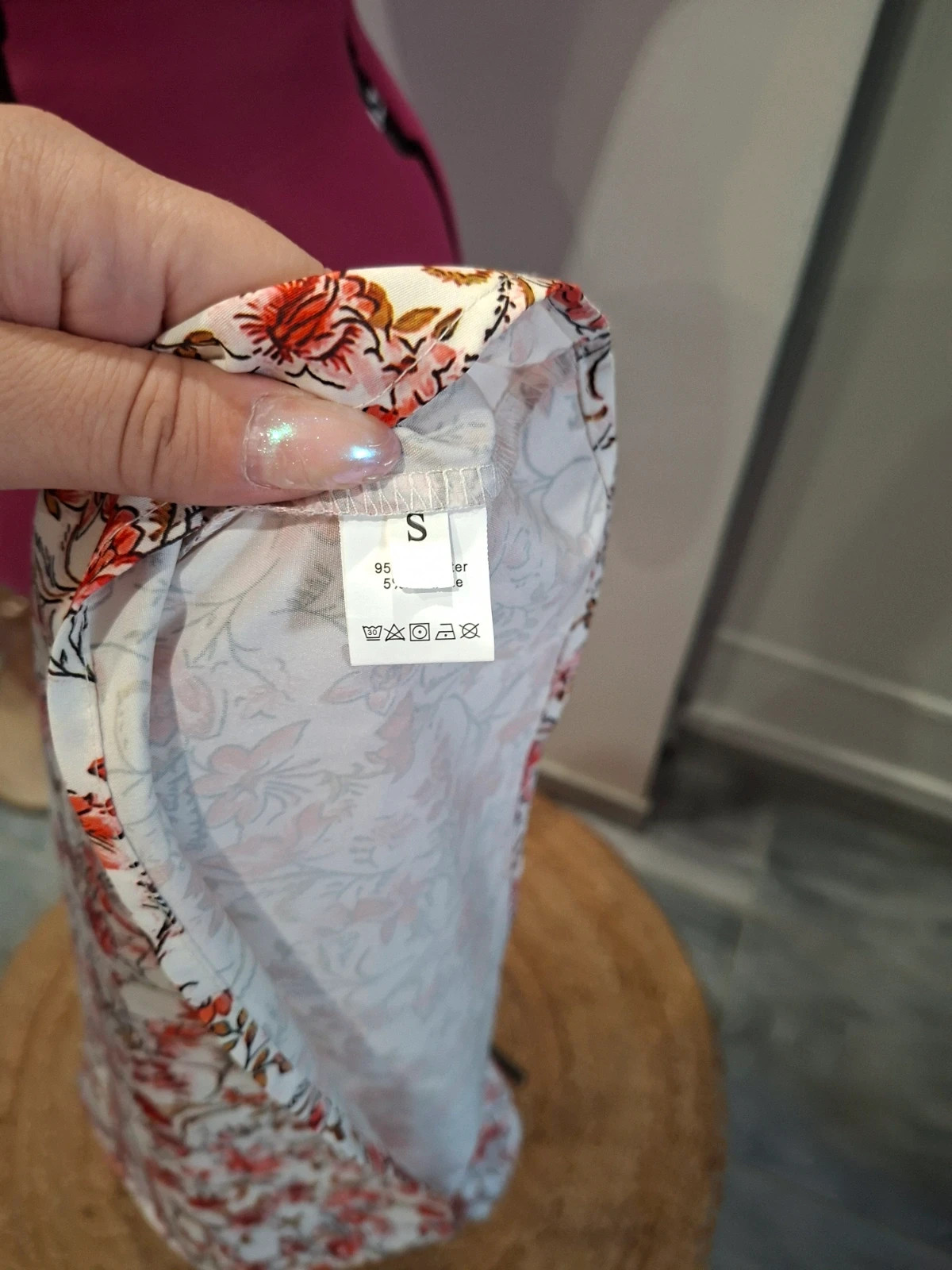 Blouse fluide fleurie avec encolure dentelle - Taille S (Neuf sans étiquette) – taille S / 36 / 8 5