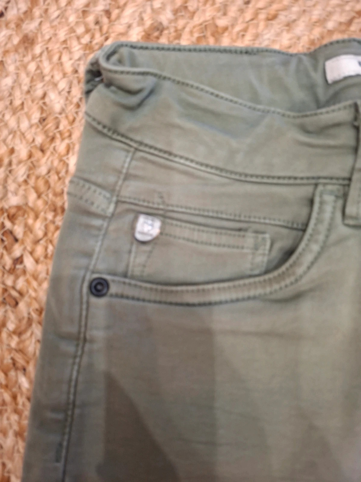 Bermuda / Short en jean vert kaki Garcia 11 ans (146 cm) modèle Lazlo – Garcia – taille 11 ans / 146 cm 3