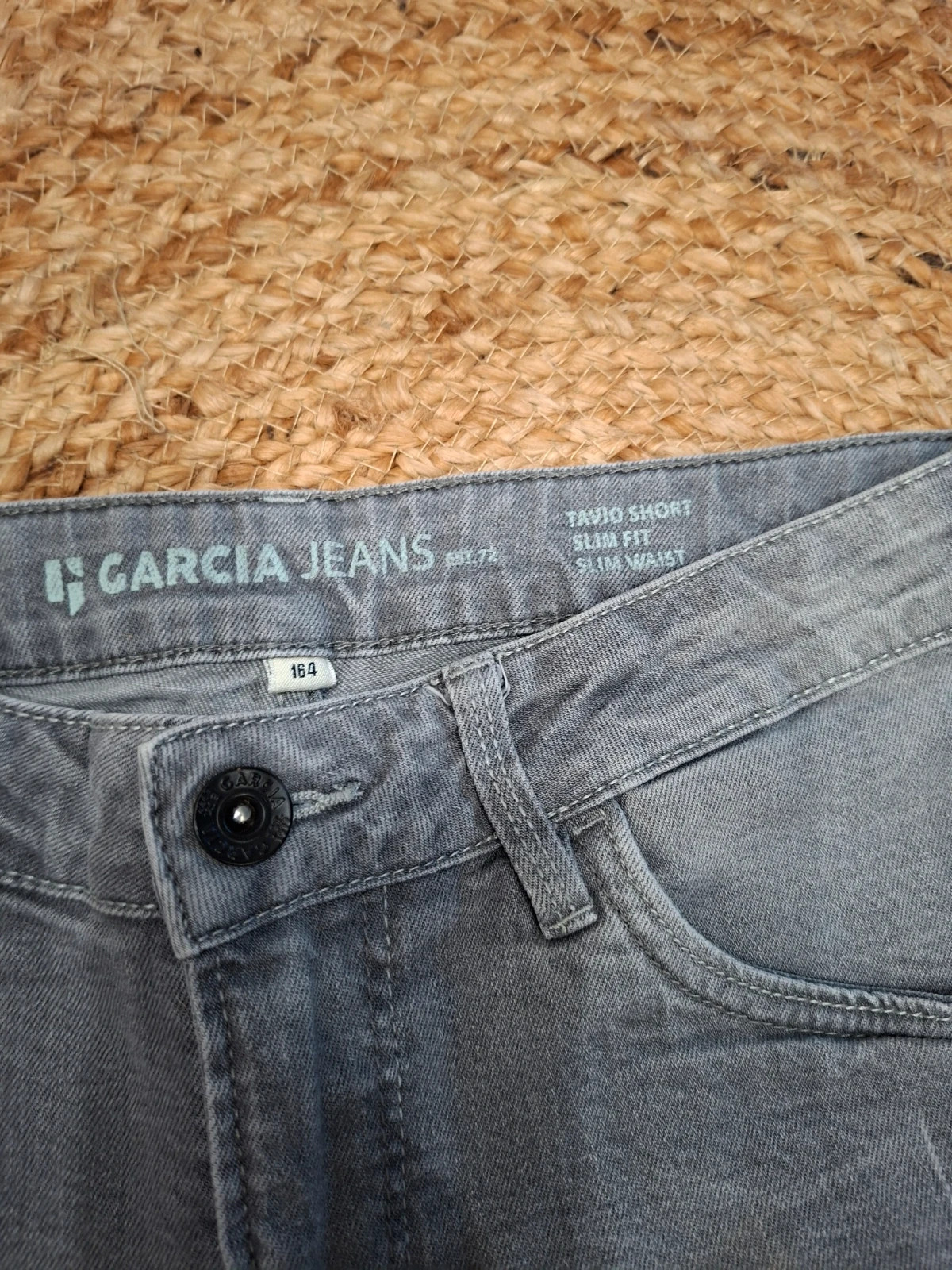 Bermuda en jean gris Garcia Jeans "Tavio Short" - 14 ans / 164 cm – Garcia Jeans – taille 14 ans / 164 cm 3