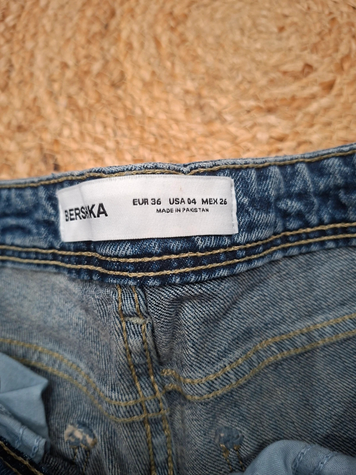 Jean flare / patte d'eph Bershka bleu délavé - Taille 36 (S) – Bershka – taille S / 36 / 8 3