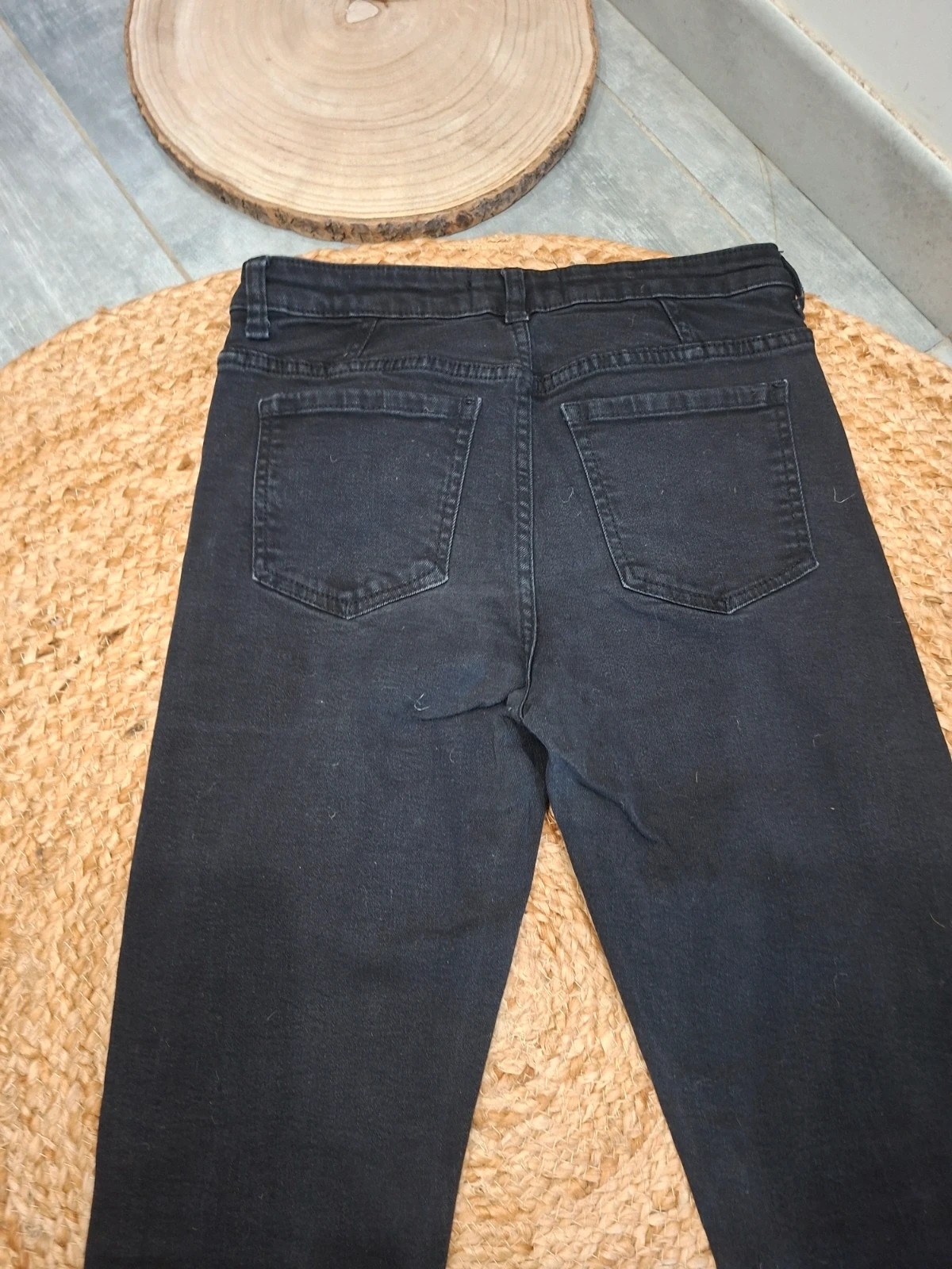 Jean slim noir Denim Reserved T38 détails zippés cloutés – denim reserved – taille M / 38 / 10 3