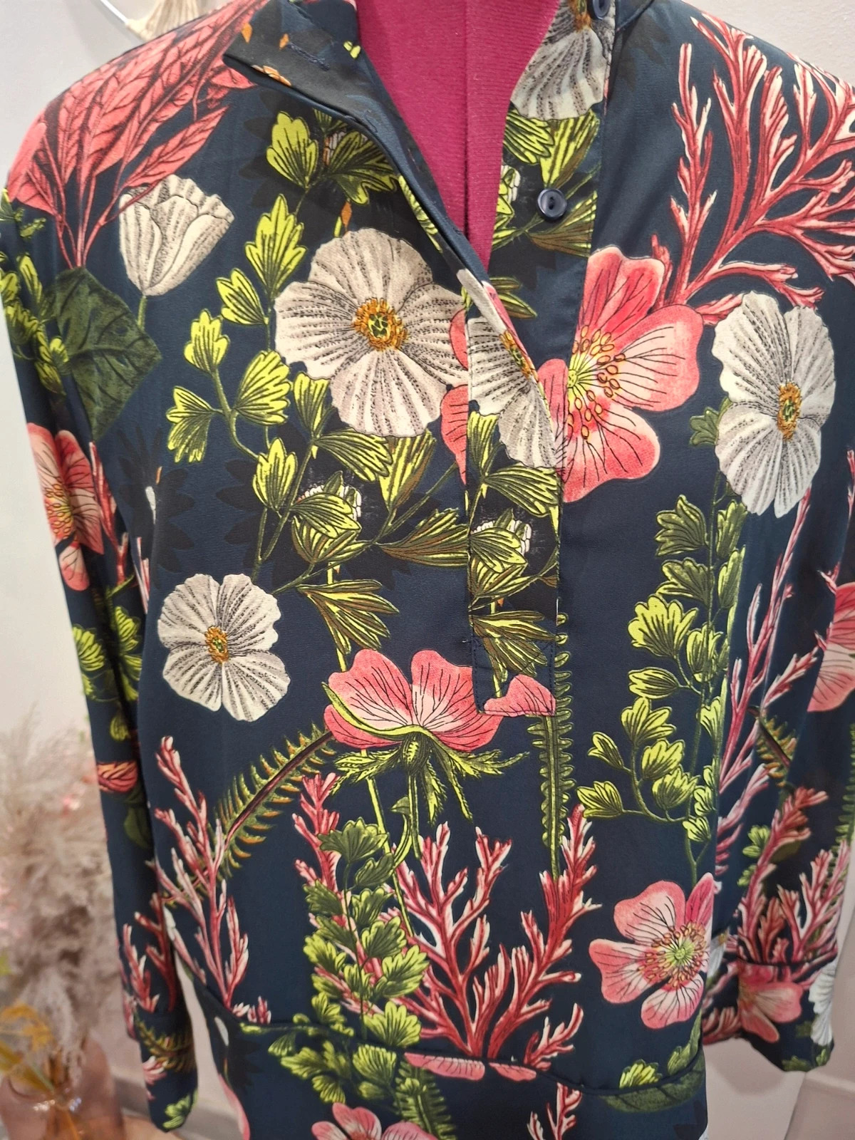 Haut fluide H&M motif fleurs / Corail bleu marine 36 – H&M – taille S / 36 / 8 2