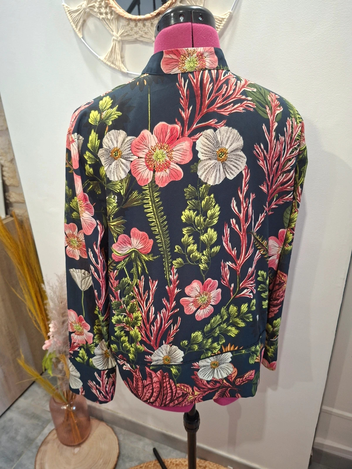 Haut fluide H&M motif fleurs / Corail bleu marine 36 – H&M – taille S / 36 / 8 4