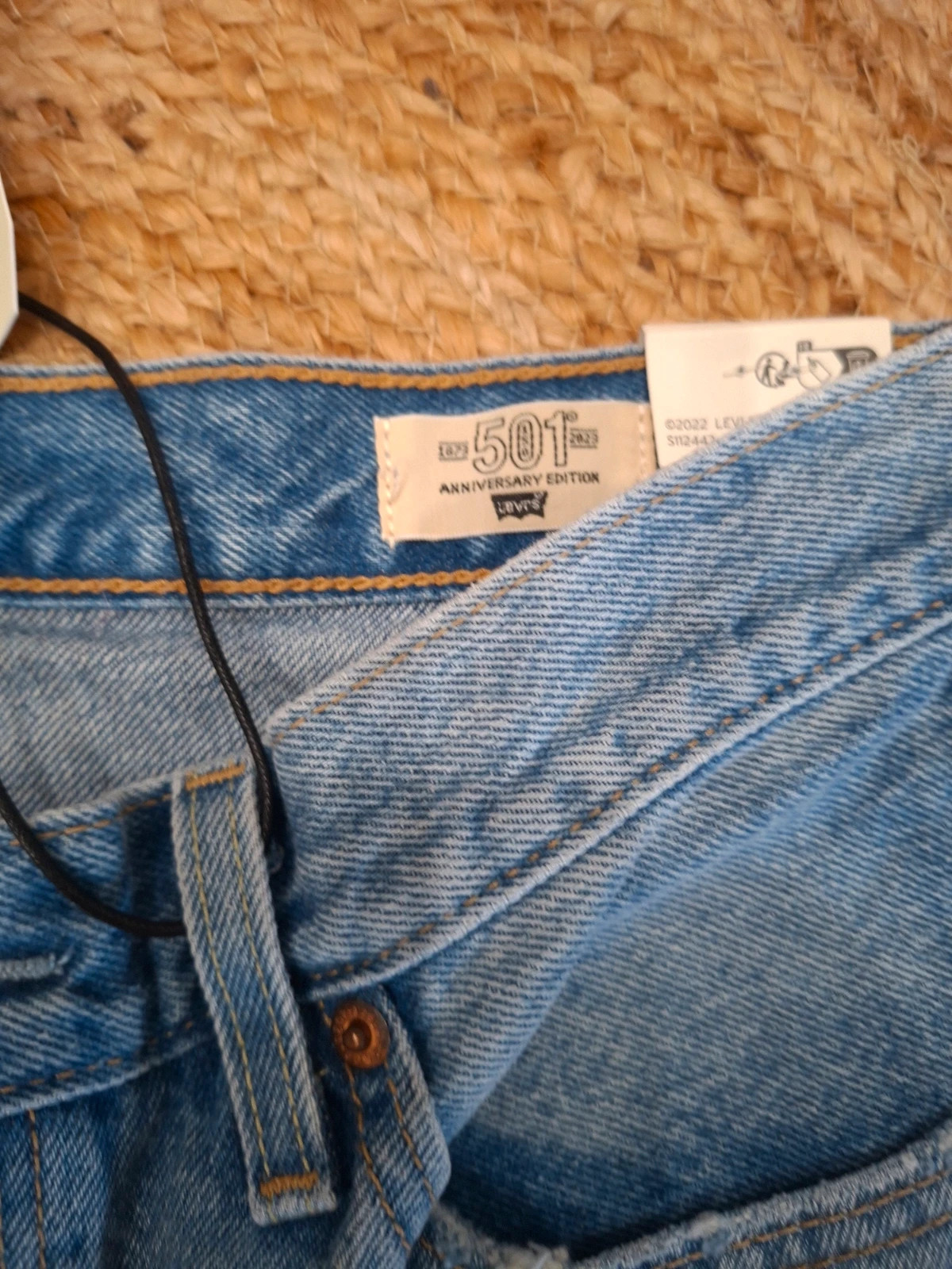 Jean Levi’s 501 ’90s Patchwork Floral – Édition Anniversaire 150 ans – Neuf avec étiquette – W27 L32 – Levi's – taille S / 36 / 8 5