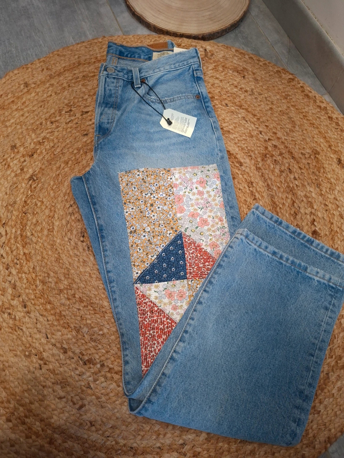 Jean Levi’s 501 ’90s Patchwork Floral – Édition Anniversaire 150 ans – Neuf avec étiquette – W27 L32