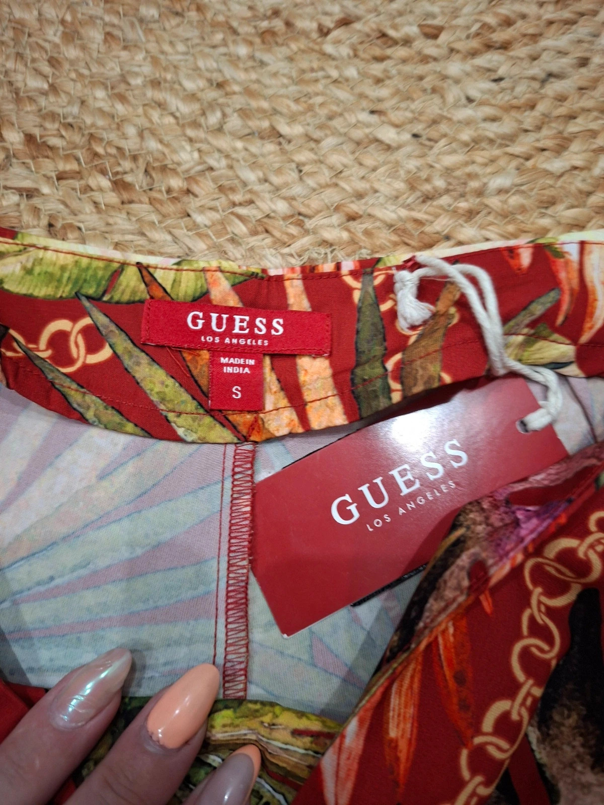 Pantalon fluide Guess imprimé tropical rouge – Taille S / 36 (Neuf) – GUESS – taille S / 36 / 8 4