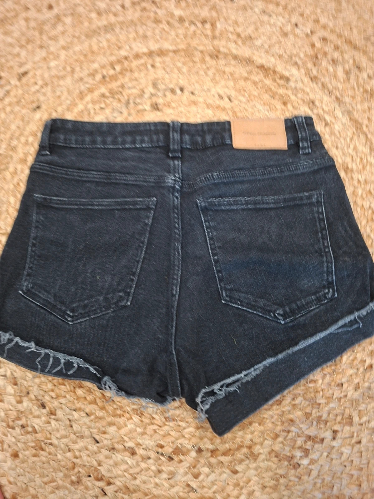 Short en jean noir délavé Zara Trafaluc – Taille 36 (S) – Zara – taille S / 36 / 8 3