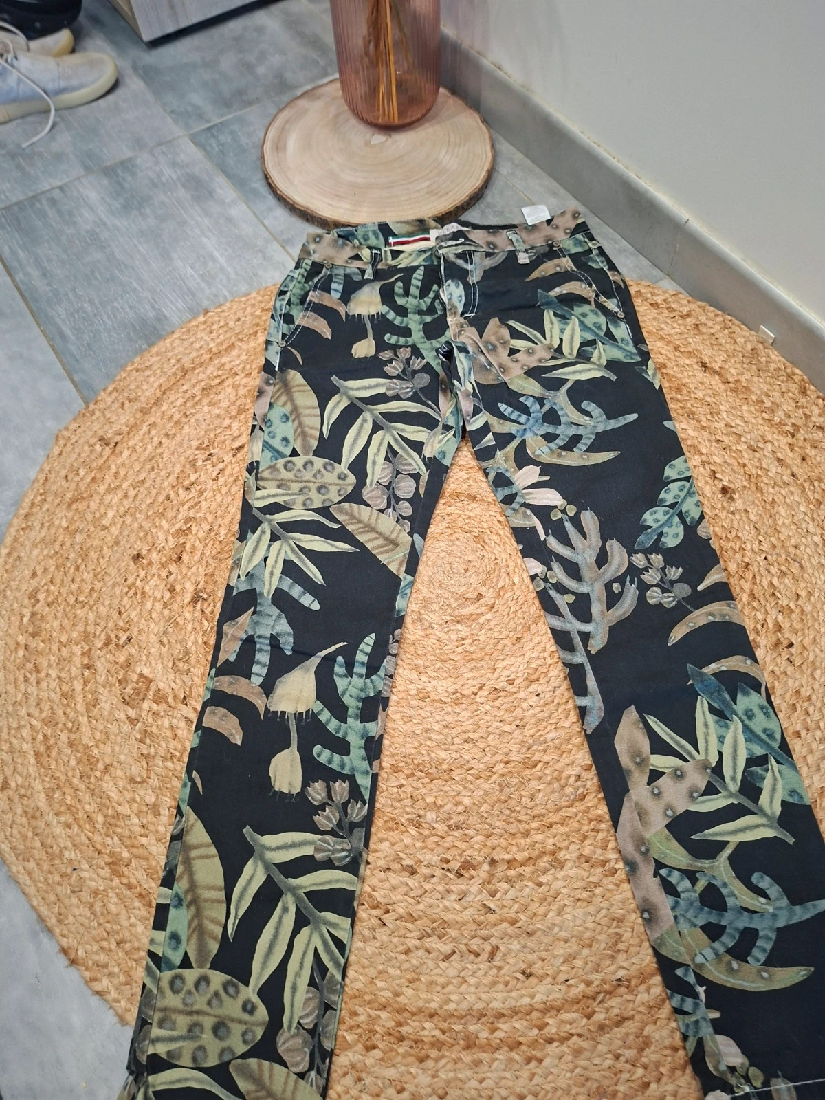 Pantalon Please Fashion imprimé tropical feuillage – XS 34 – Made in Italy – Please – taille XS / 34 / 6 2