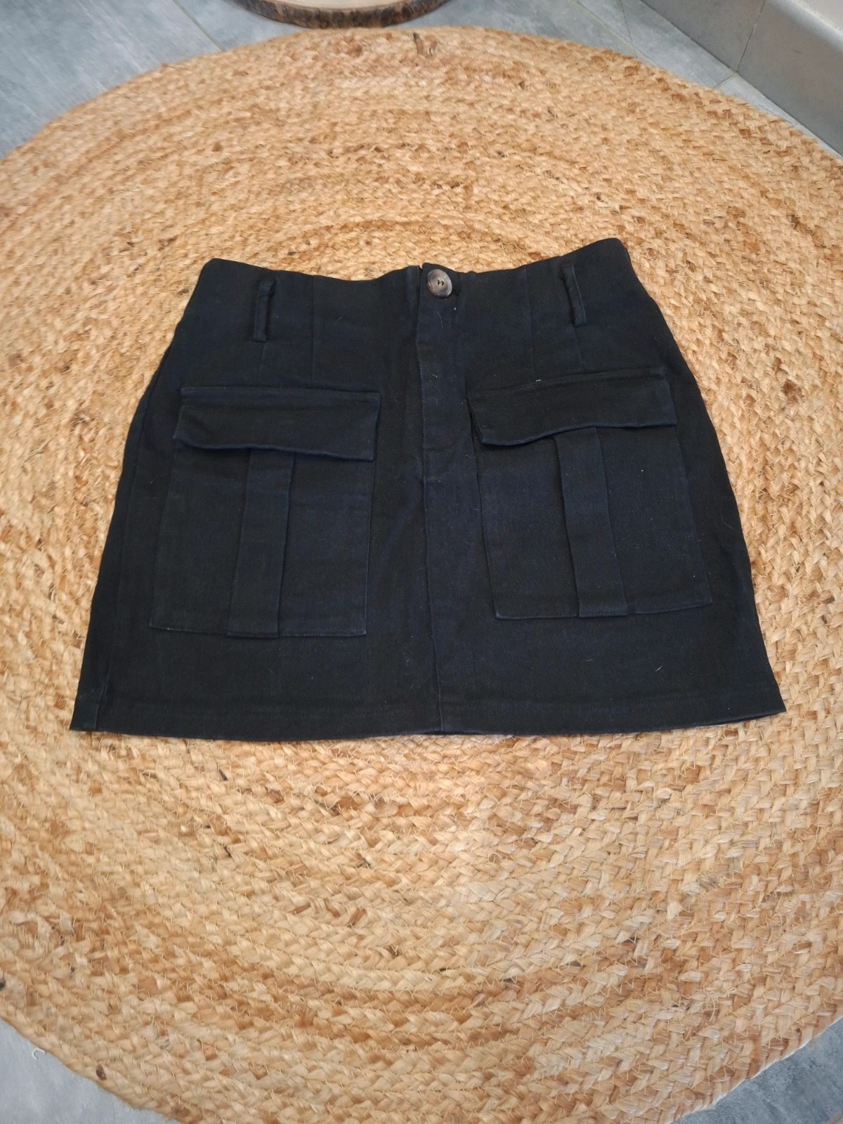 Jupe cargo noire Bisou's Project L/40 – utility Y2K – Bisou's Project – taille L / 40 / 12
