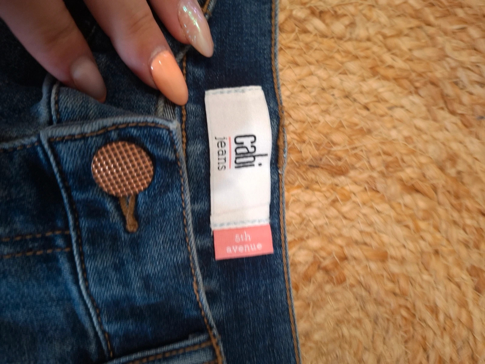 Jean flare Cabi Jeans 5th Avenue bleu brut T. 40 / US 10 neuf – CAbi – taille L / 40 / 12 3