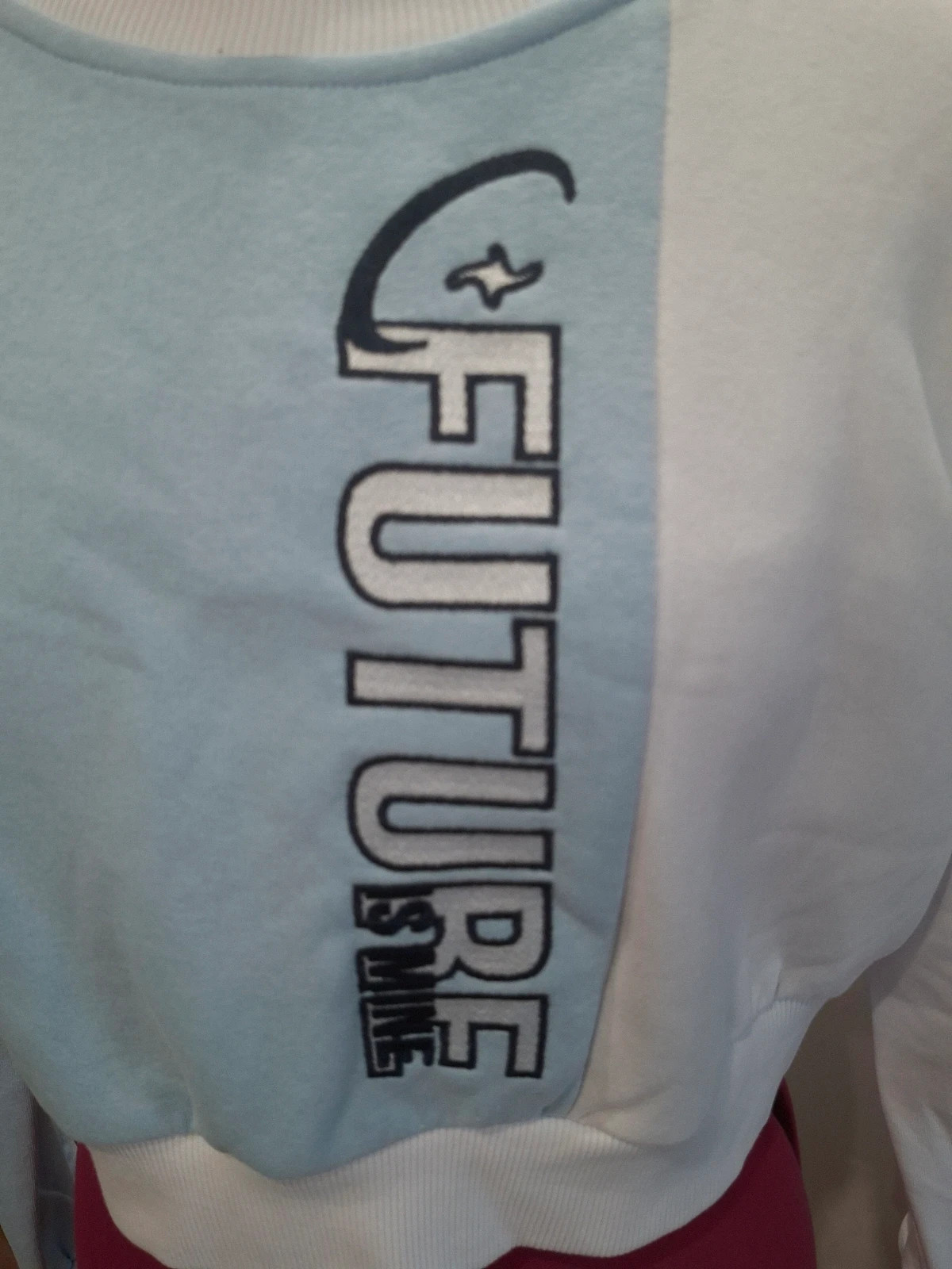 Sweat cropped Jennyfer bleu blanc L neuf Y2K streetwear – Jennifer – taille L / 40 / 12 2