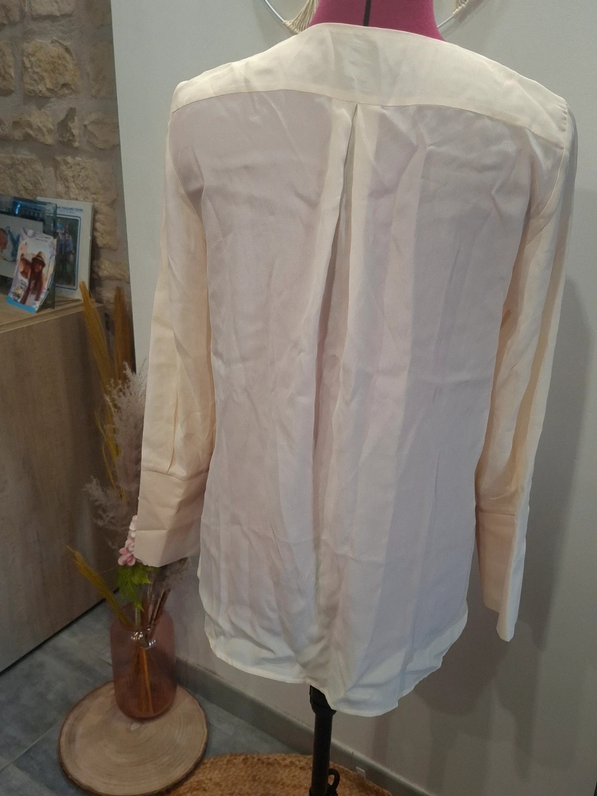 Blouse Stefanel écru fluide 34% soie col V neuf avec étiquette S/36 – Stefanel – taille S / 36 / 8 3