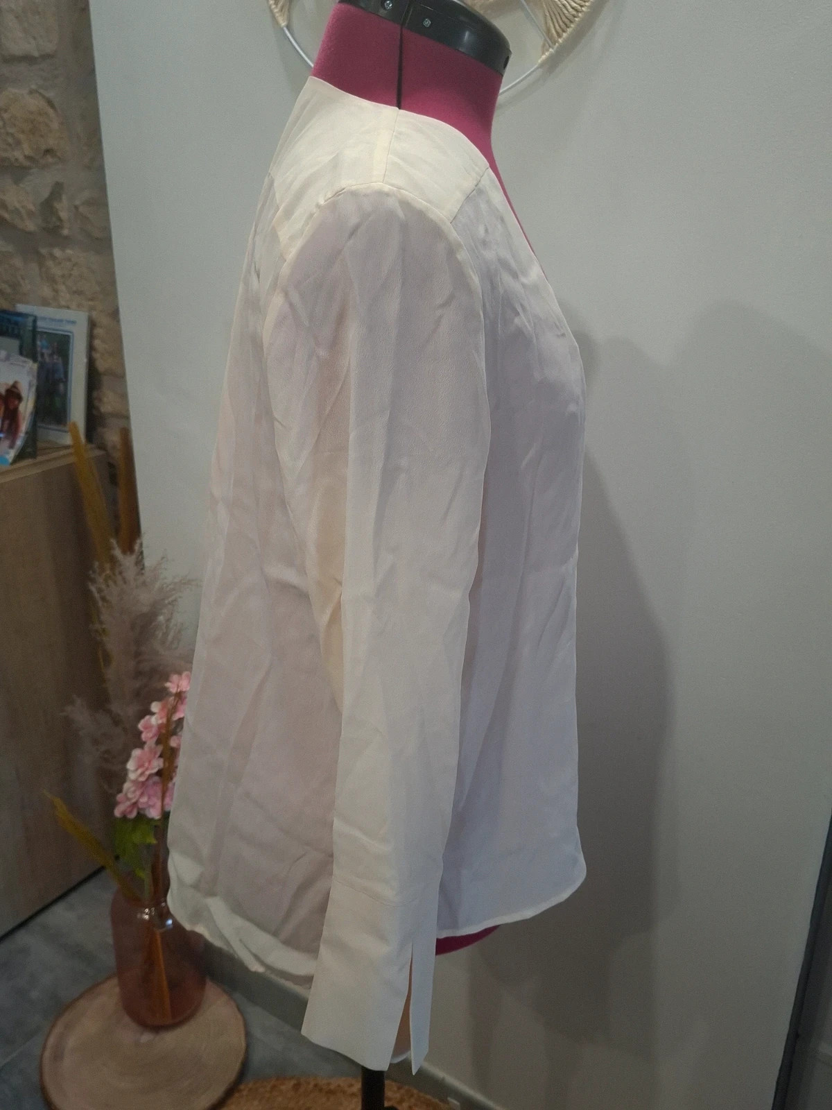 Blouse Stefanel écru fluide 34% soie col V neuf avec étiquette S/36 – Stefanel – taille S / 36 / 8 2