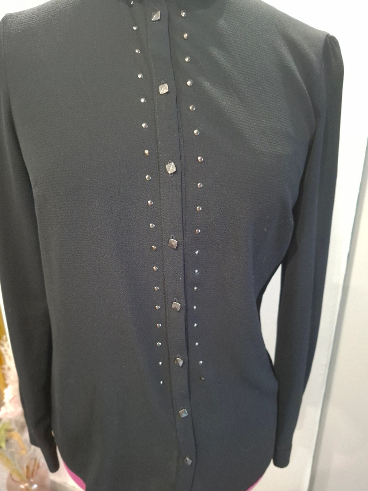 Chemisier Naf Naf noir à clous & strass – rock chic – T. 38 – Naf Naf – taille M / 38 / 10 2