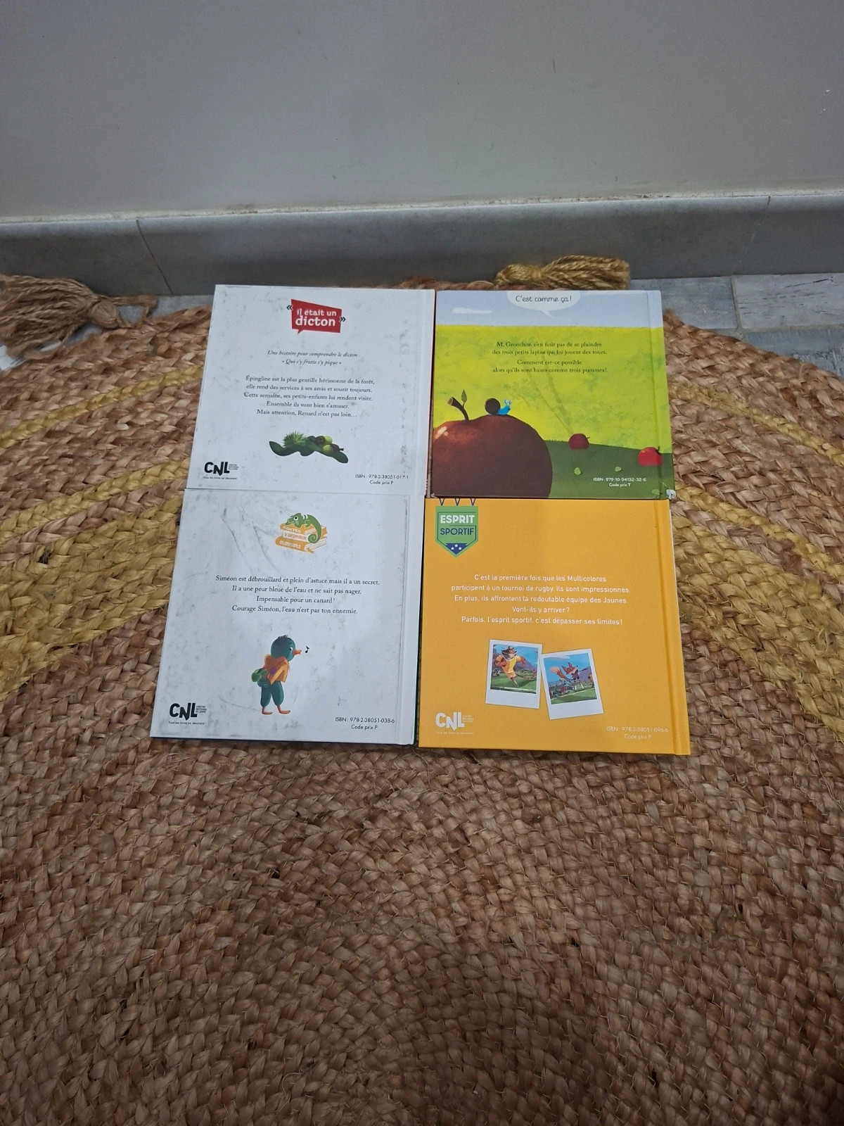 Lot de 4 livres enfants Hachette / Mc Do (Marc Levy, Virginie Grimaldi) 3