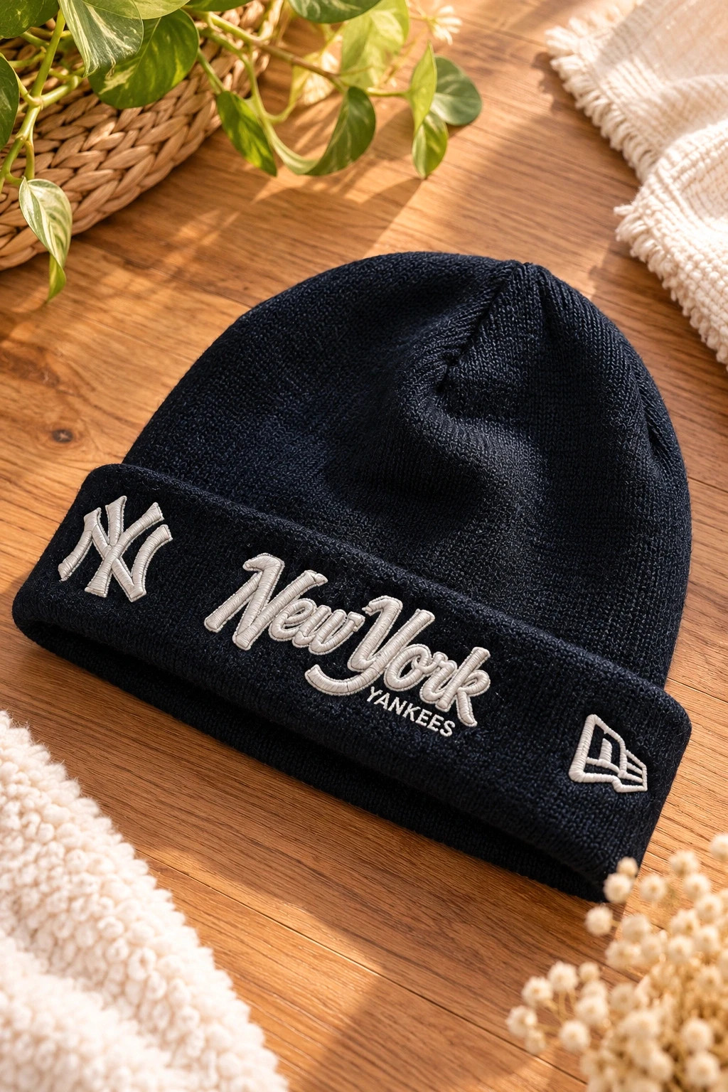 Bonnet à revers noir New York Yankees - New Era officiel