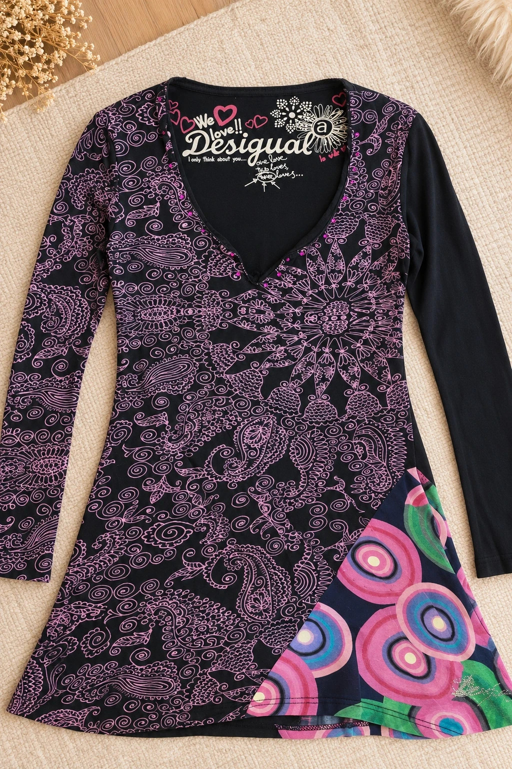 Tunique longue noire et rose Desigual – Paillettes / Mandalas – Taille S