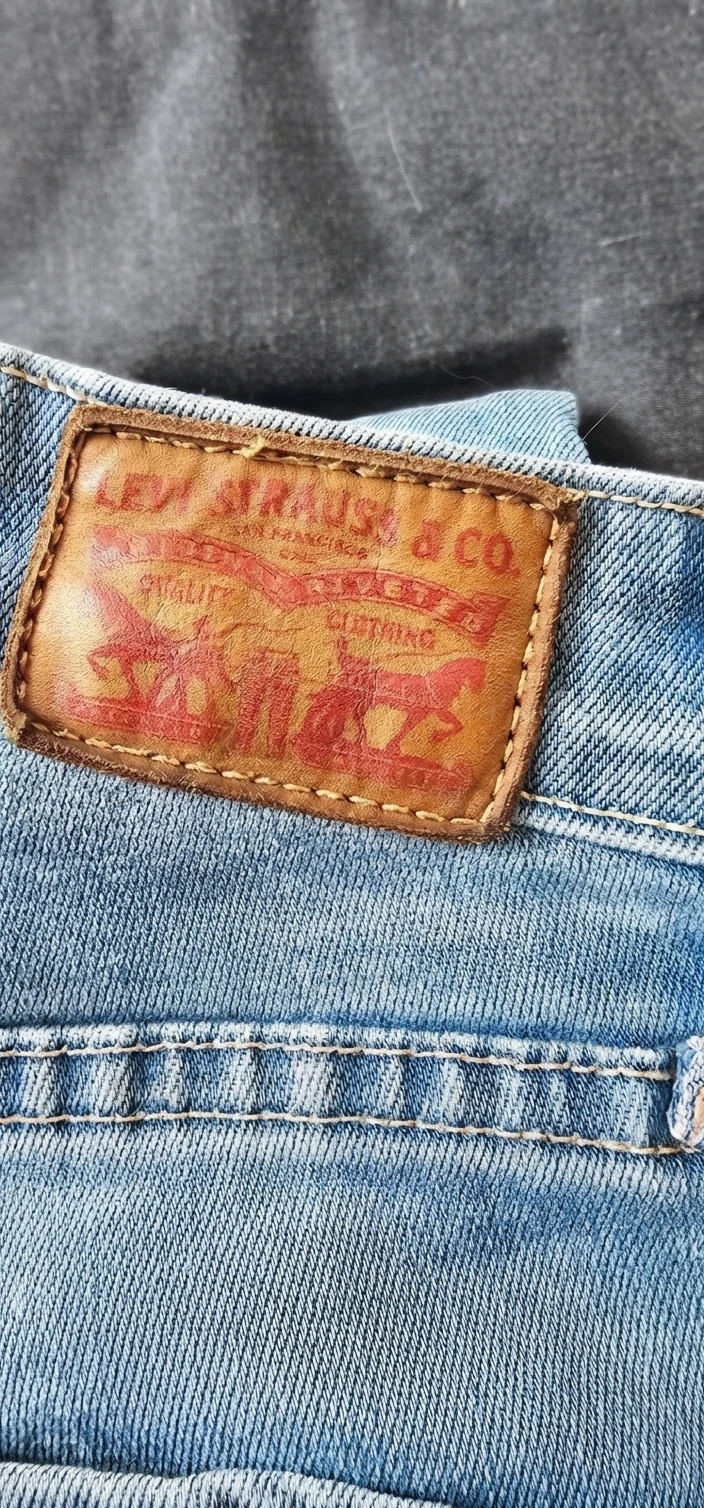 Jean Levi's 721 high Rise Skinny – Levi's – taille XS / 34 / 6 2