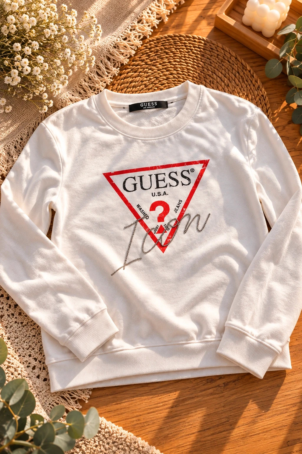 Sweat blanc Guess "Icon" en strass