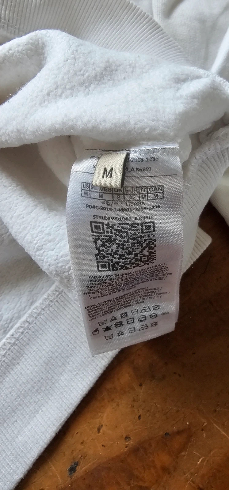 Sweat blanc Guess "Icon" en strass – GUESS – taille M / 38 / 10 3