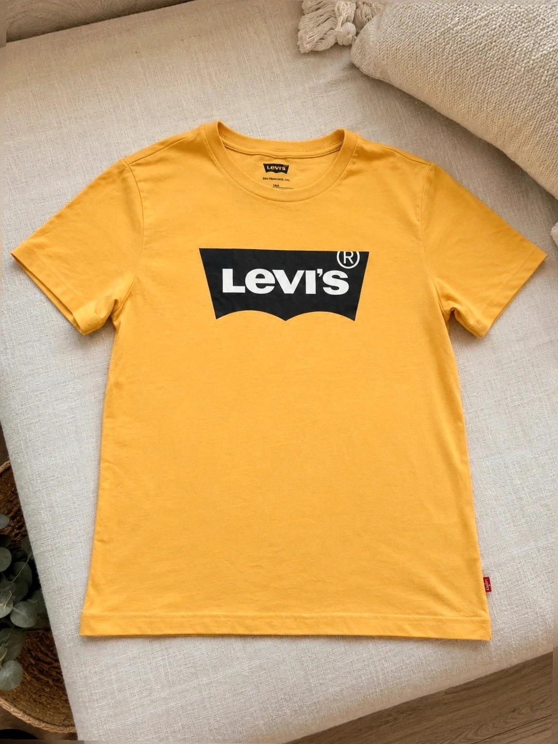 Tee-shirt Levi’s jaune – Taille 14 ans