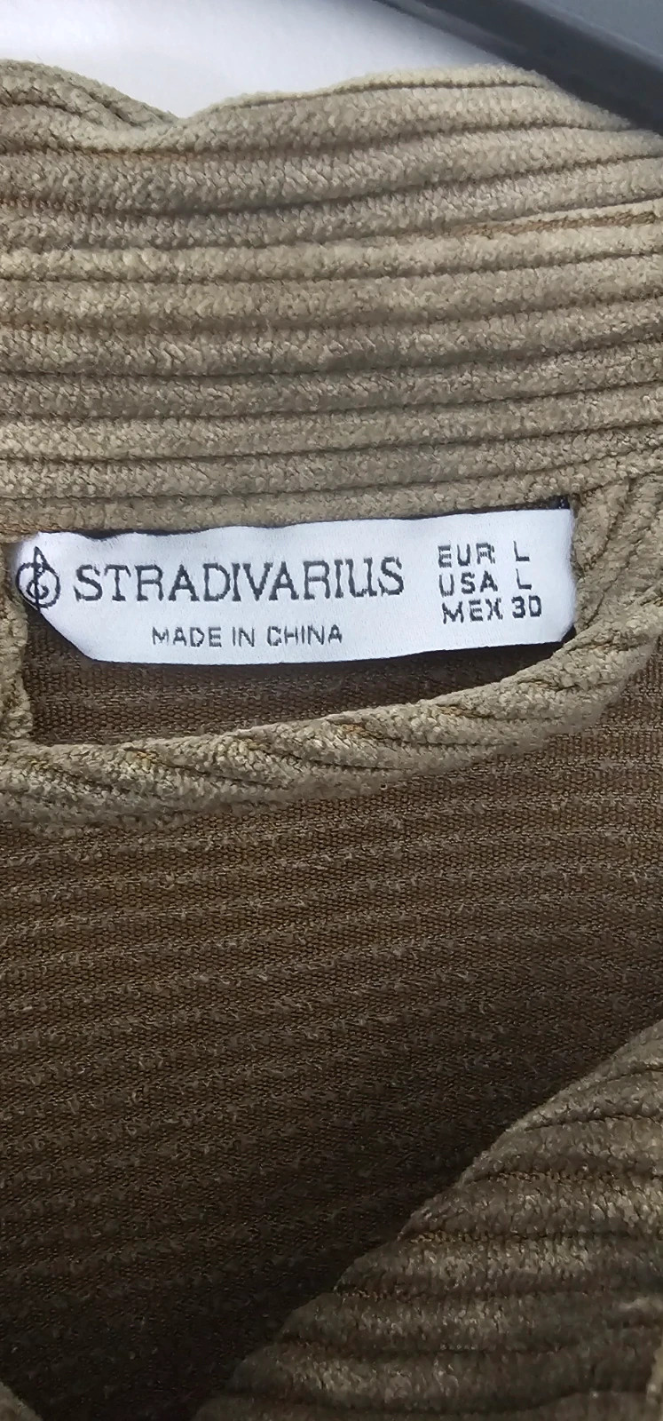 Veste en velours côtelé Stradivarius – Stradivarius – taille L / 40 / 12 3