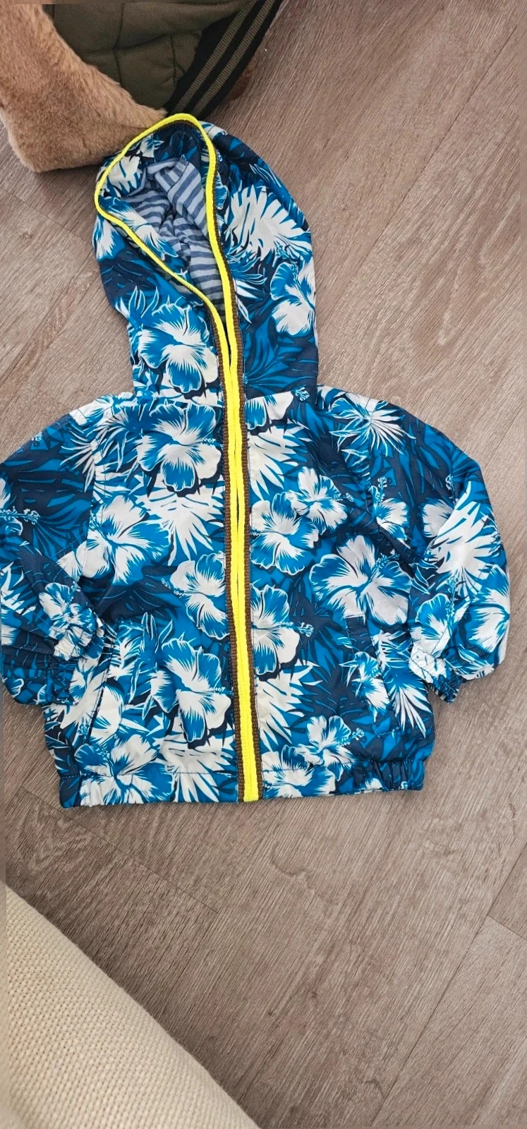 Veste imperméable à fleurs Bleues Mango Baby 9-12 mois – Mango – taille 9-12 mois / 74 cm 3